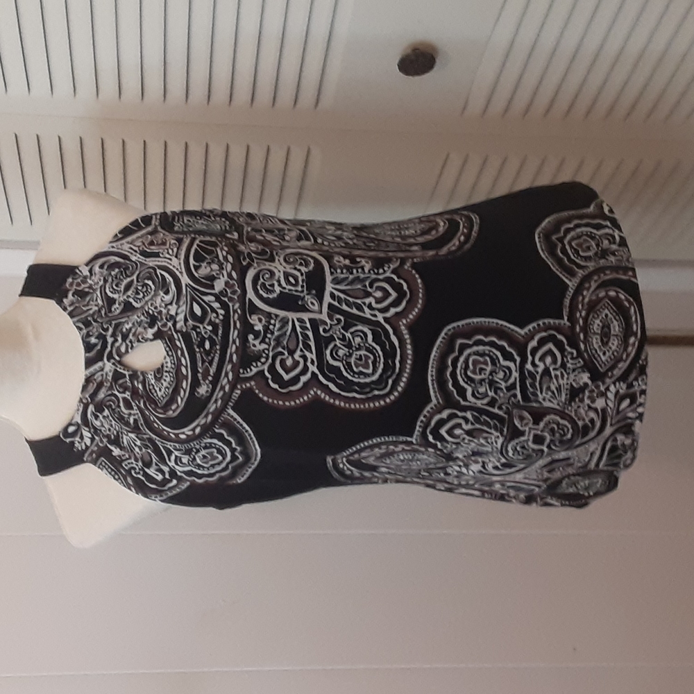 White House Black Market Blouse